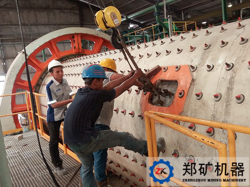 Φ3×12米制砂球磨機現(xiàn)場安裝圖